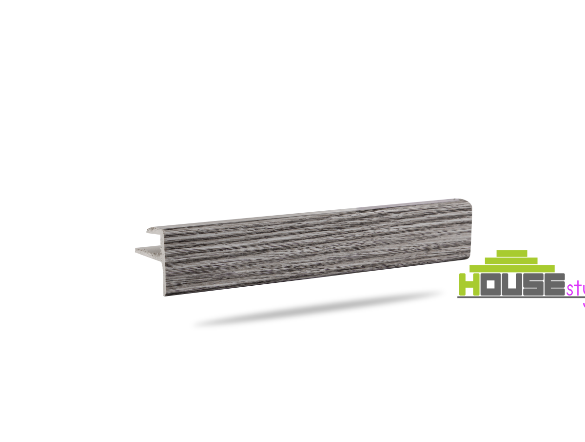 NẸP NHỰA CẦU THANG CT203